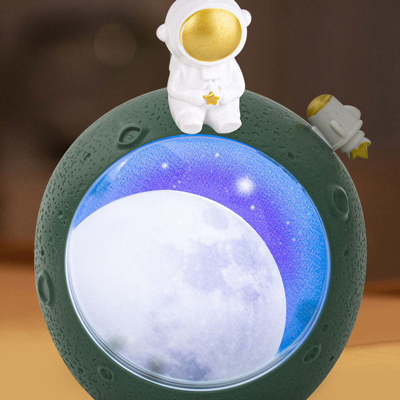Astronaut Moon Lamp Second Gear Light Hose Angle Adjustable Usb Charging Children's Room Eye Protection Learning Light Application Scenario