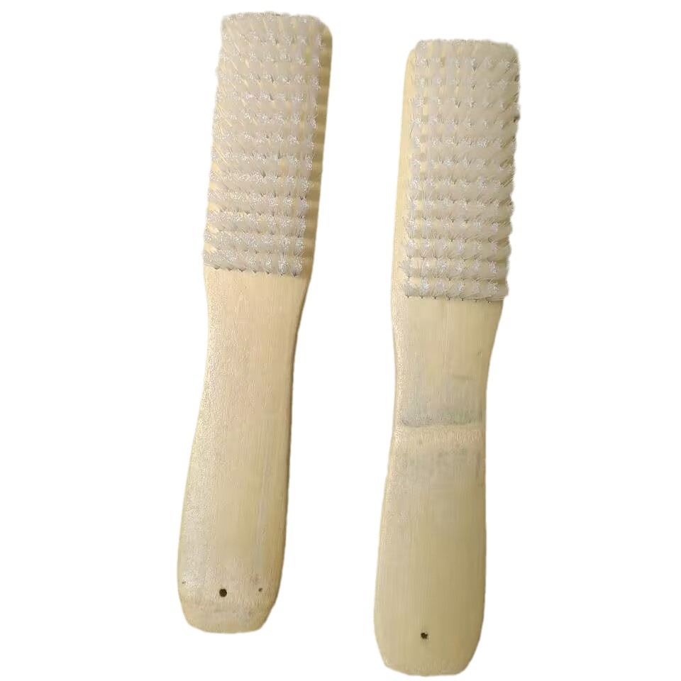 Large white silk long-handled bamboo and wood shoe brush, bamboo brush, clothes brush, laundry brush, bamboo and wood cleaning brush, wood brush, one or two yuan Item Picture