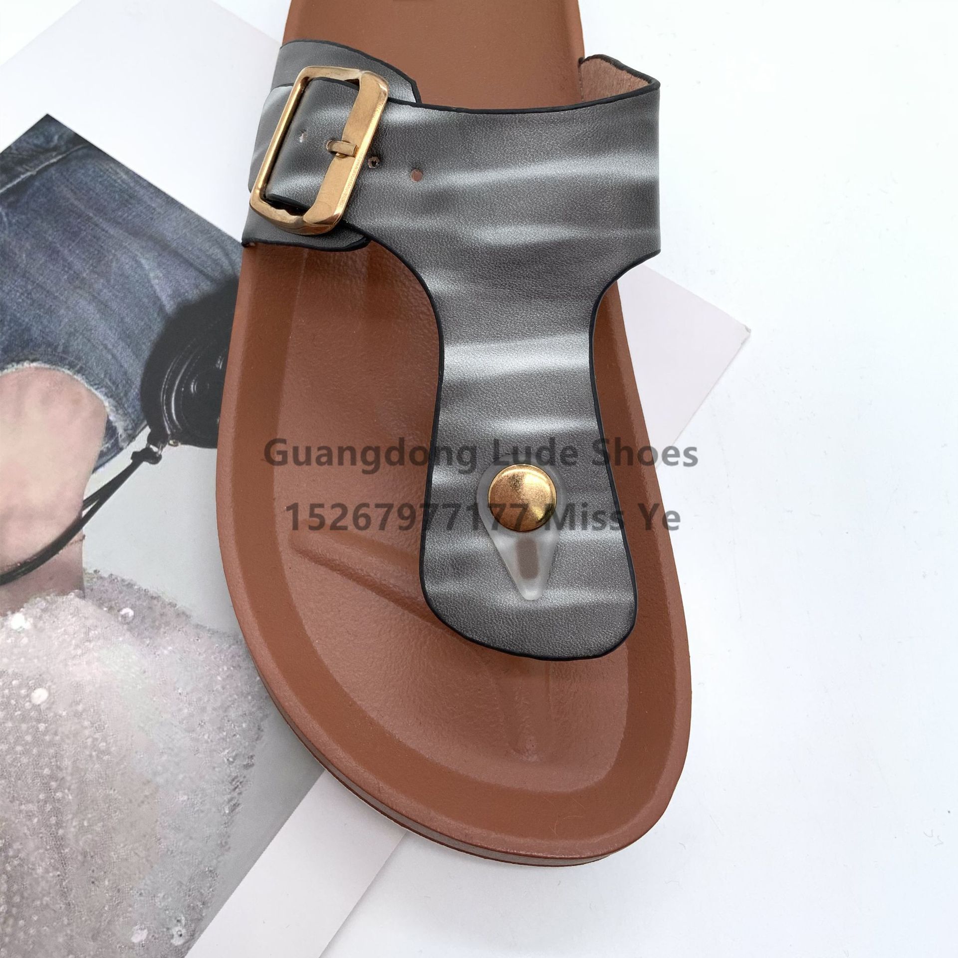 Summer New Platform Slippers T Type Graffiti Slippers Outside To Wear Craft Shoes Guangzhou Women's Shoes Casual All-Match Slippers Women Item Picture