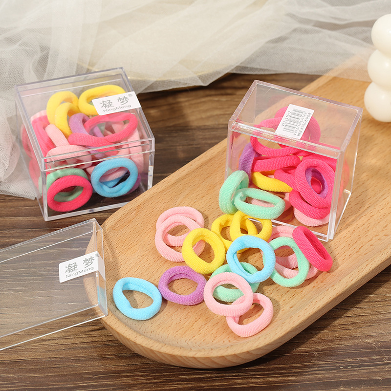 Candy-colored towel bands are directly supplied to Korean children. They are small, multi-color hair ties with high elasticity and simple solid color hair bands and hair accessories