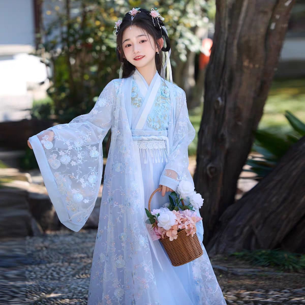 National Trend - Hanfu Girls 2026 New Winter Clothing for Children, Ancient and Immortal Style Girls, Ancient Princess Dress, Blue Autumn and Winter Specification image