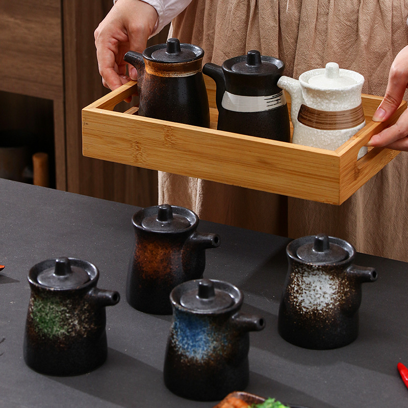 Ceramic seasoning bottles, soy sauce bottles, vinegar jars, chili bottles, restaurant tableware, household creative Japanese sushi restaurant tableware details Picture