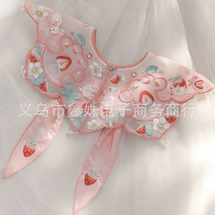 Traditional Chinese Hanfu scarf shawl for ladies, Oriental ancient rabbit strawberry embroidered collar, fashionable princess necklace