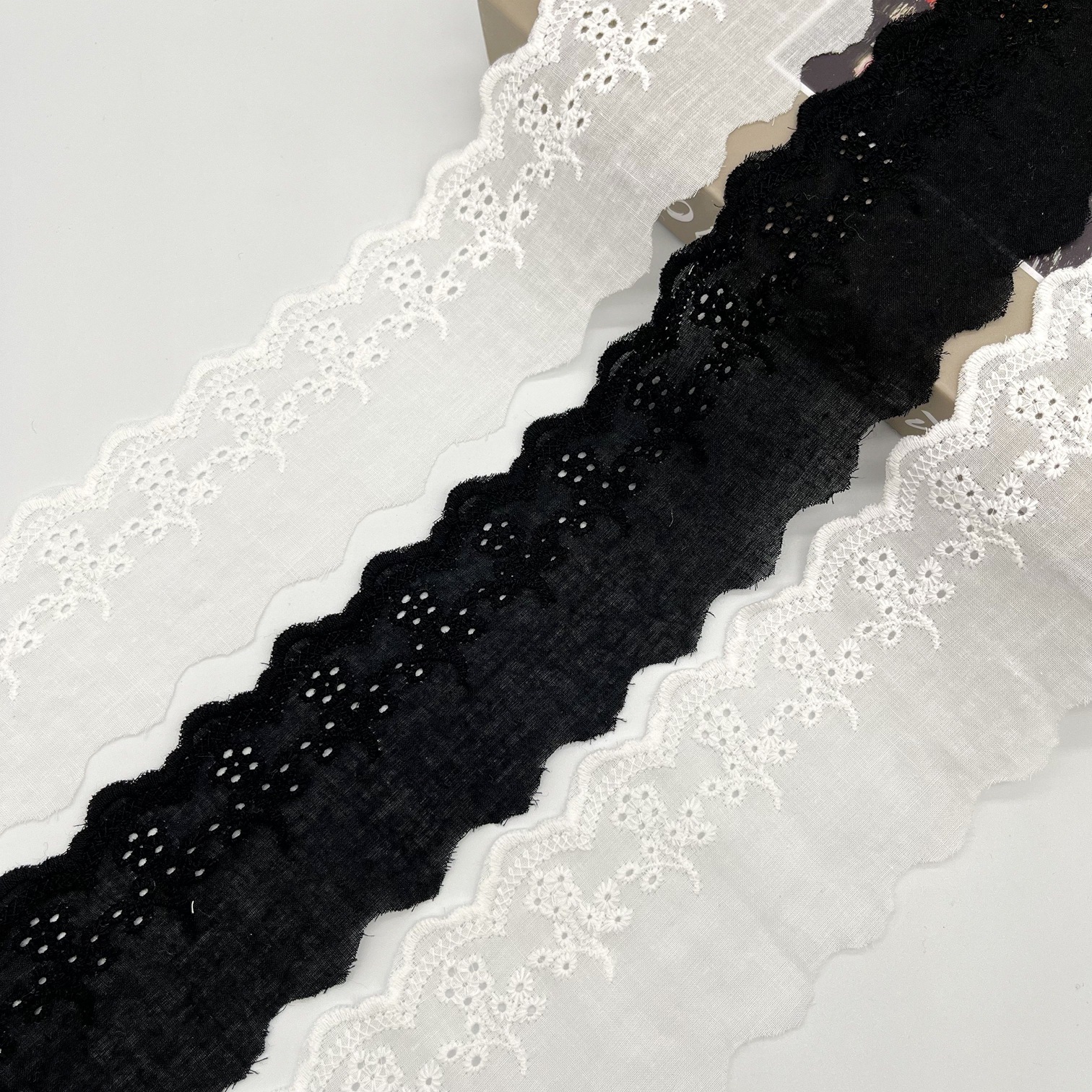 6.5cm cotton edge cotton thread embroidered lace, hollowed-out embroidered small tree lace, clothing accessory lace