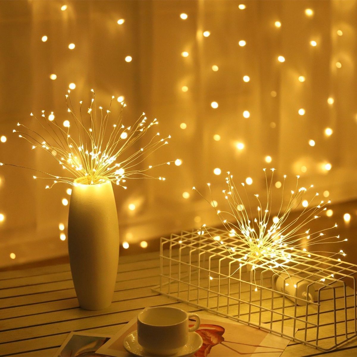 led solar smoke lamp, explosion lamp, star lamp, dandelion wedding backdrop, courtyard hanging decorative copper wire lamp Application Scenario