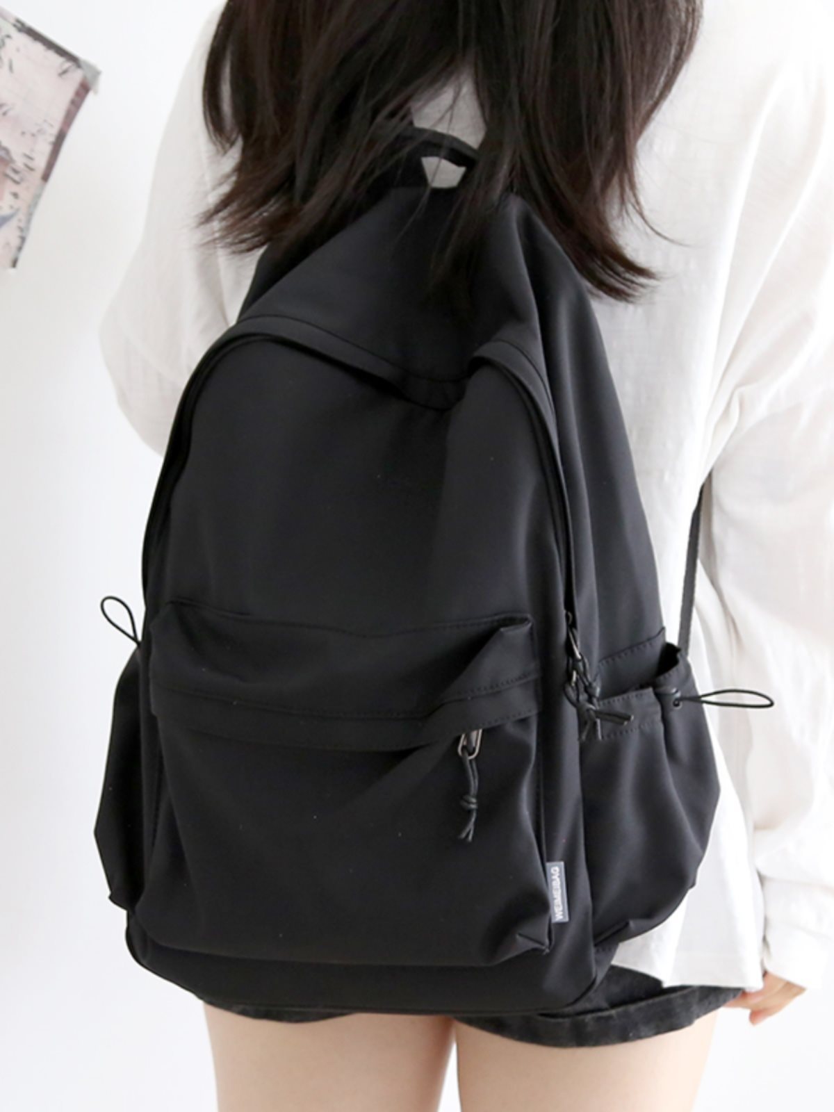 双肩背包实物图