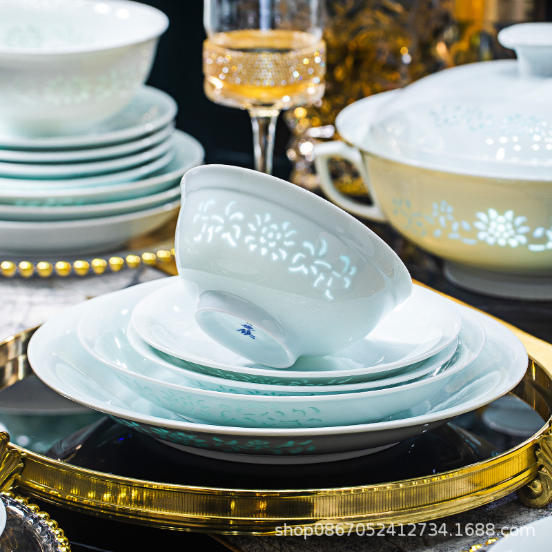 Jingdezhen celadon exquisite underglaze colored ceramic tableware set, household rice bowl, plate, soup bowl, bowl, plate, bowl and chopsticks combination Specification image