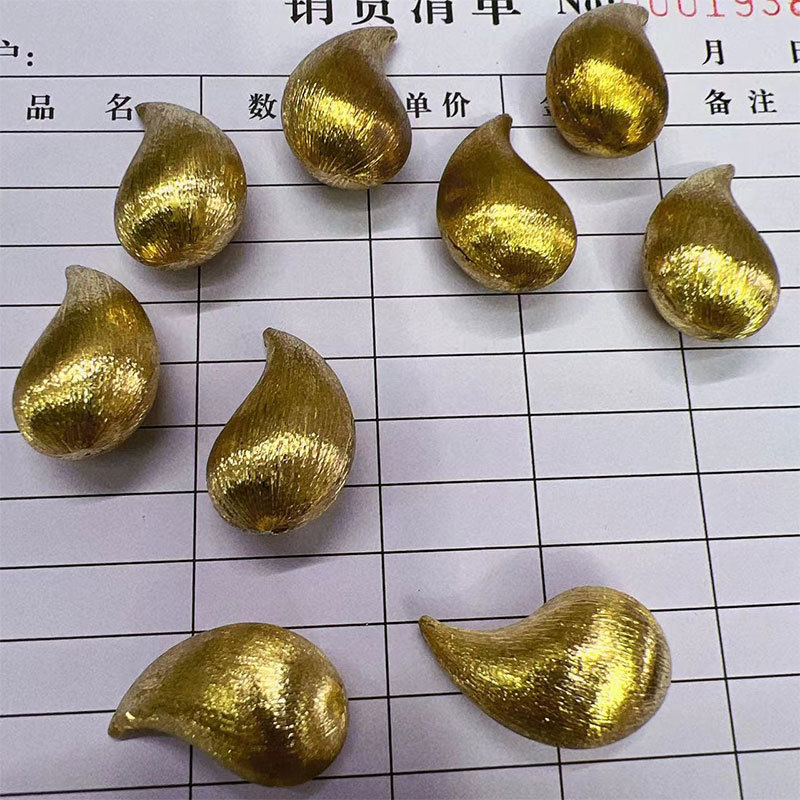 15*25 Lasa no-hanging capsic-shaped brass jewelry accessories, water drop arc surface brushed DIY trendy earrings accessories Item Picture