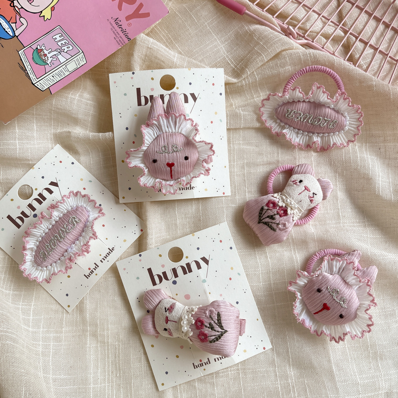 Spring 2025 Pink cartoon rabbit hairpins, lace pearl children's hair bands, sweet girl hairpins, embroidered hair ties details Picture