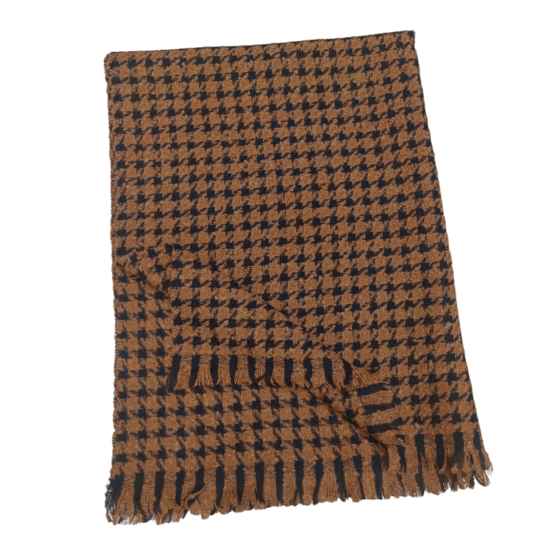 Maillard thickened 2023 autumn/Winter new retro shawl, faux cashmere warm tassel scarf for women Item Picture