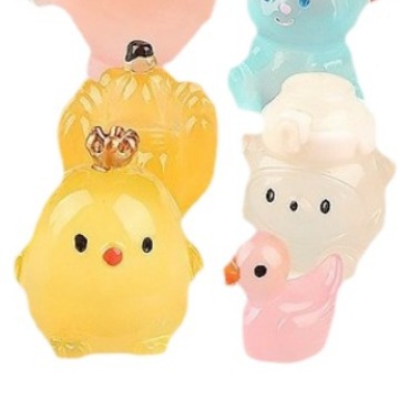 Miniature three-dimensional small ornaments, creative accessories, luminous mixed diy accessories, food and play claw machine parts Item Picture