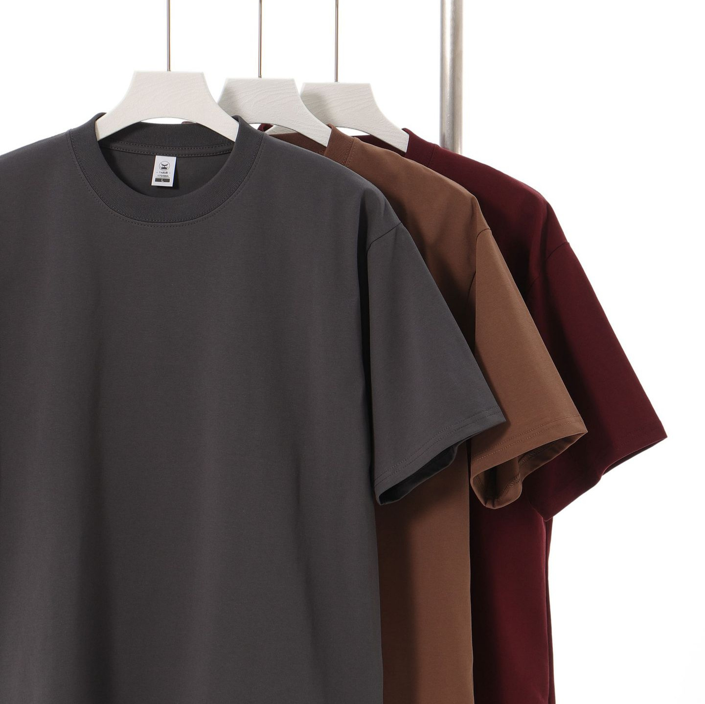 American earth tone 240-gram heavy-duty 7A antibacterial short-sleeved T-shirt for men's fashion brand solid color Solona technology cool top Application Scenario