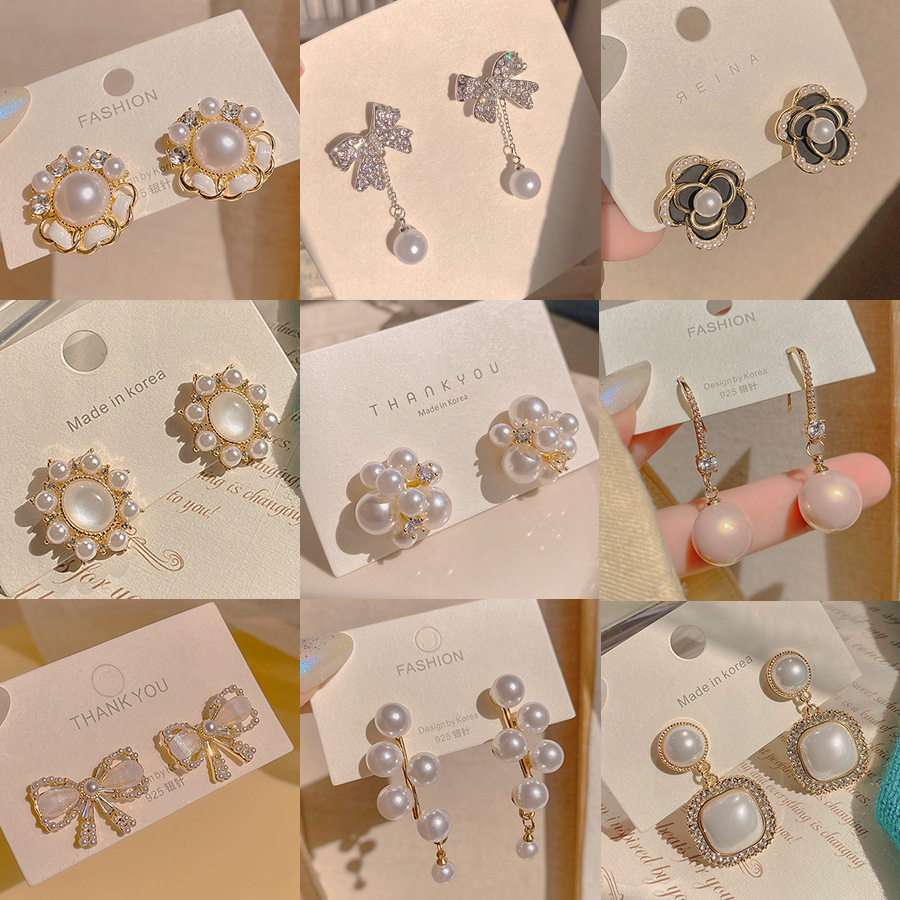 925 Silver needle anti-pearl Stud earrings, a niche Korean light luxury high-end earring for women, a stylish Hong Kong-style retro earrings