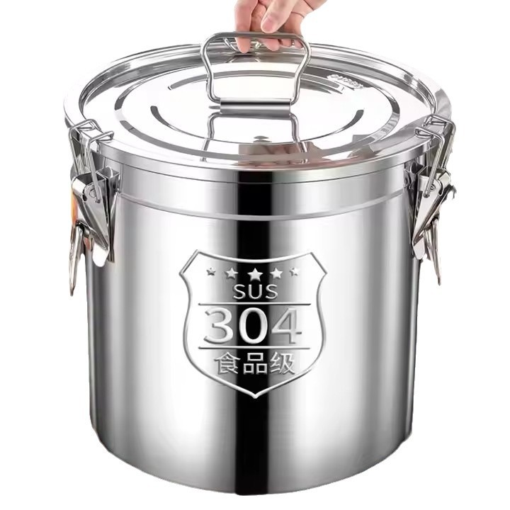 304 Stainless Steel Portable Multi-Purpose Sealed Soup Bucket Tea Can Transport Bucket Milk Wine Leavened Peanut Oil Bucket Item Picture