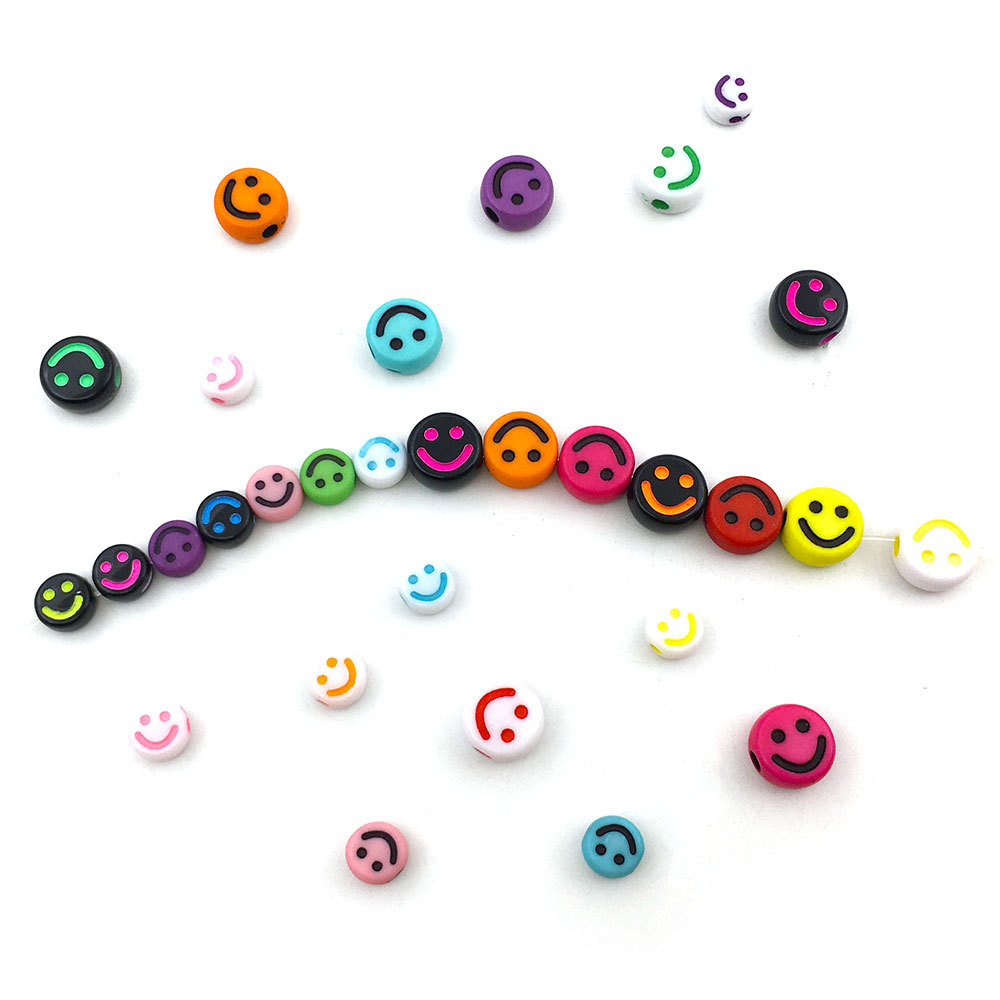 100 / Bag Colorful Acrylic Concave Smiley Face Beads Cartoon Expression Round Diy Bracelet Beaded Jewelry Accessories Application Scenario