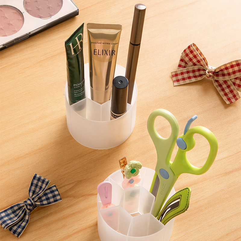 Desktop seven-section small items: makeup brush organization box, pen and ruler storage box, office stationery box, pen holder and pen rest Specification image