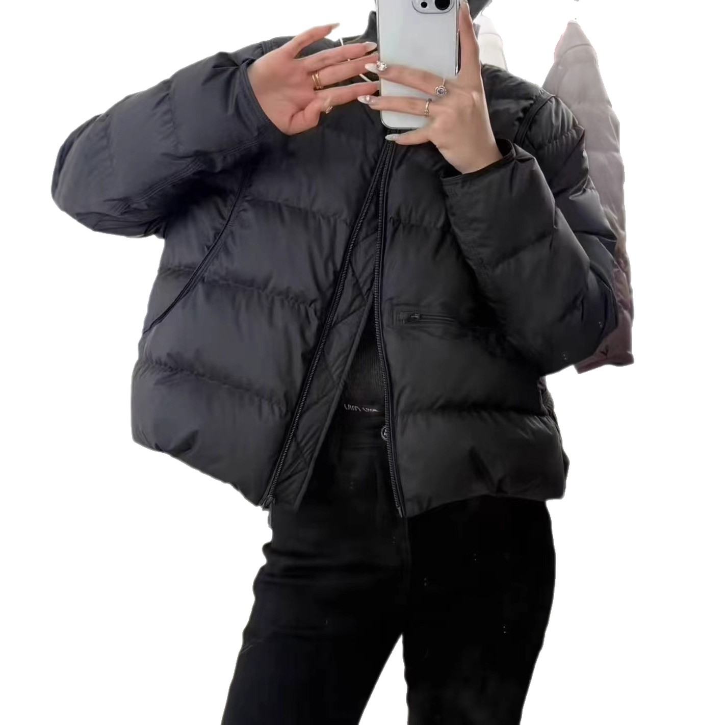 A light, short and warm round-neck duck down jacket for women in the autumn and winter of 2025, a simple and fashionable white duck down warm coat Item Picture