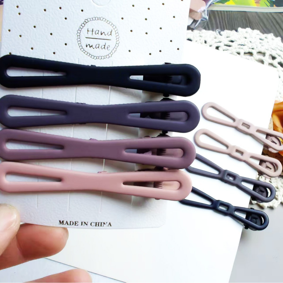 Autumn and winter atmosphere, sweet and elegant, bangs, side clips, broken hair women's accessories, diy accessories manufacturer wholesale Specification image