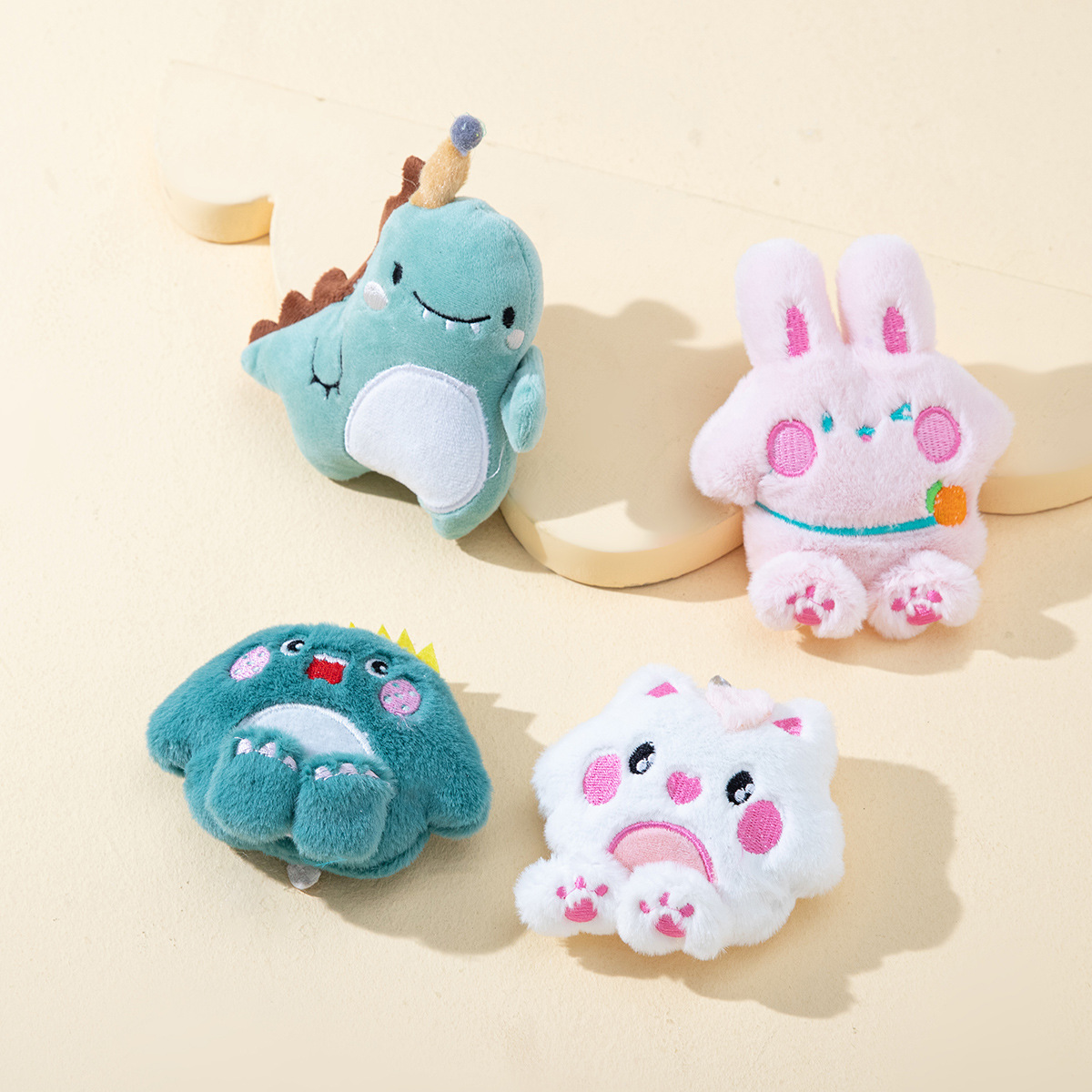 Cross-Border Cat Toy Plush Doll Cat Bite Toy Amazon Explosive Teeth Bite Resistant Pet Supplies Wholesale Application Scenario