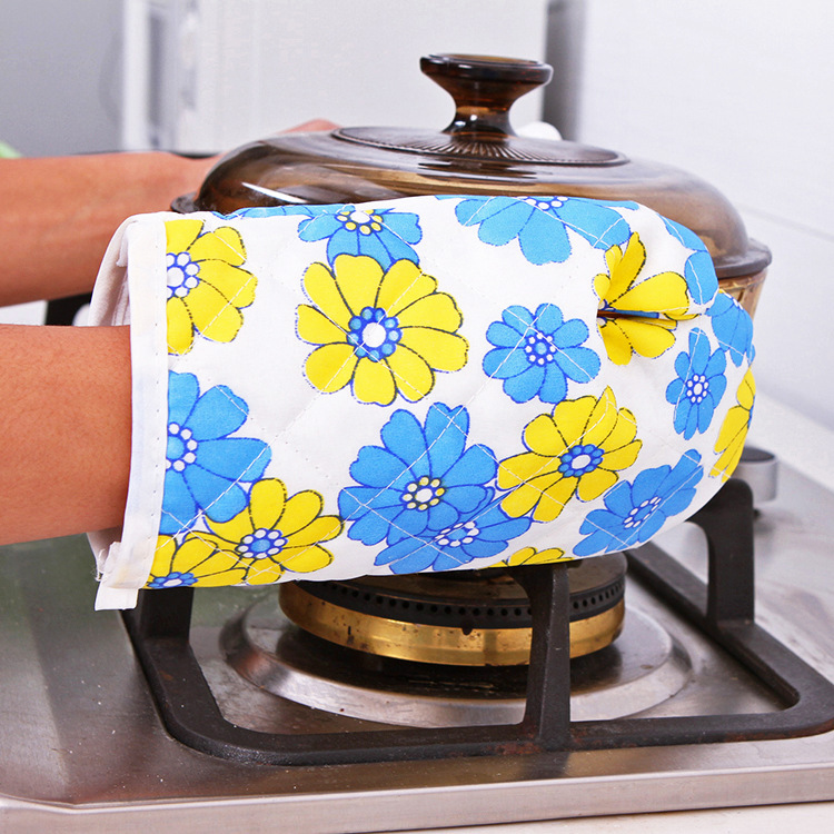 【 Chi Jia 】 Microwave Oven heat-resistant and heat-insulating gloves and pads Two-piece set, Polyester printed baking gloves, electrical appliance Gift details Picture