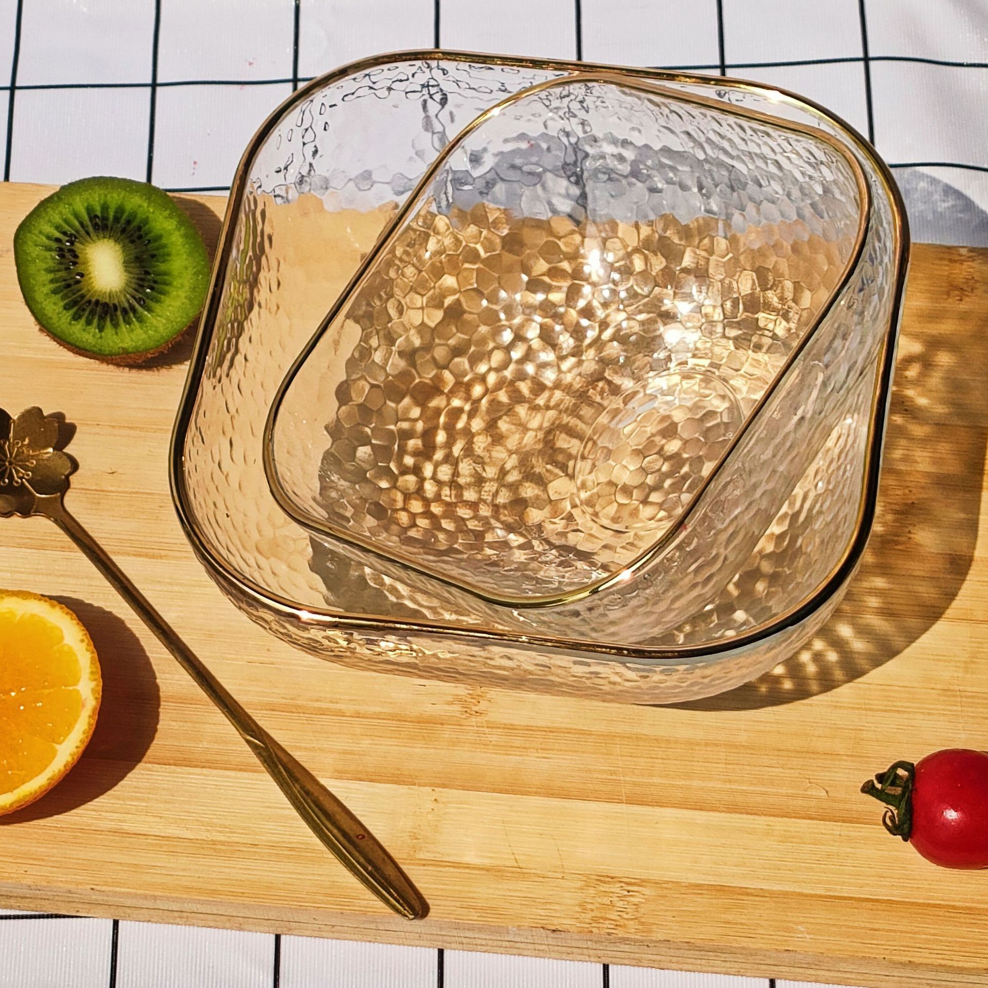 玻璃沙拉碗 日式锤纹金边家用水果碗 创意方形甜品碗玻璃碗餐碗具产品图
