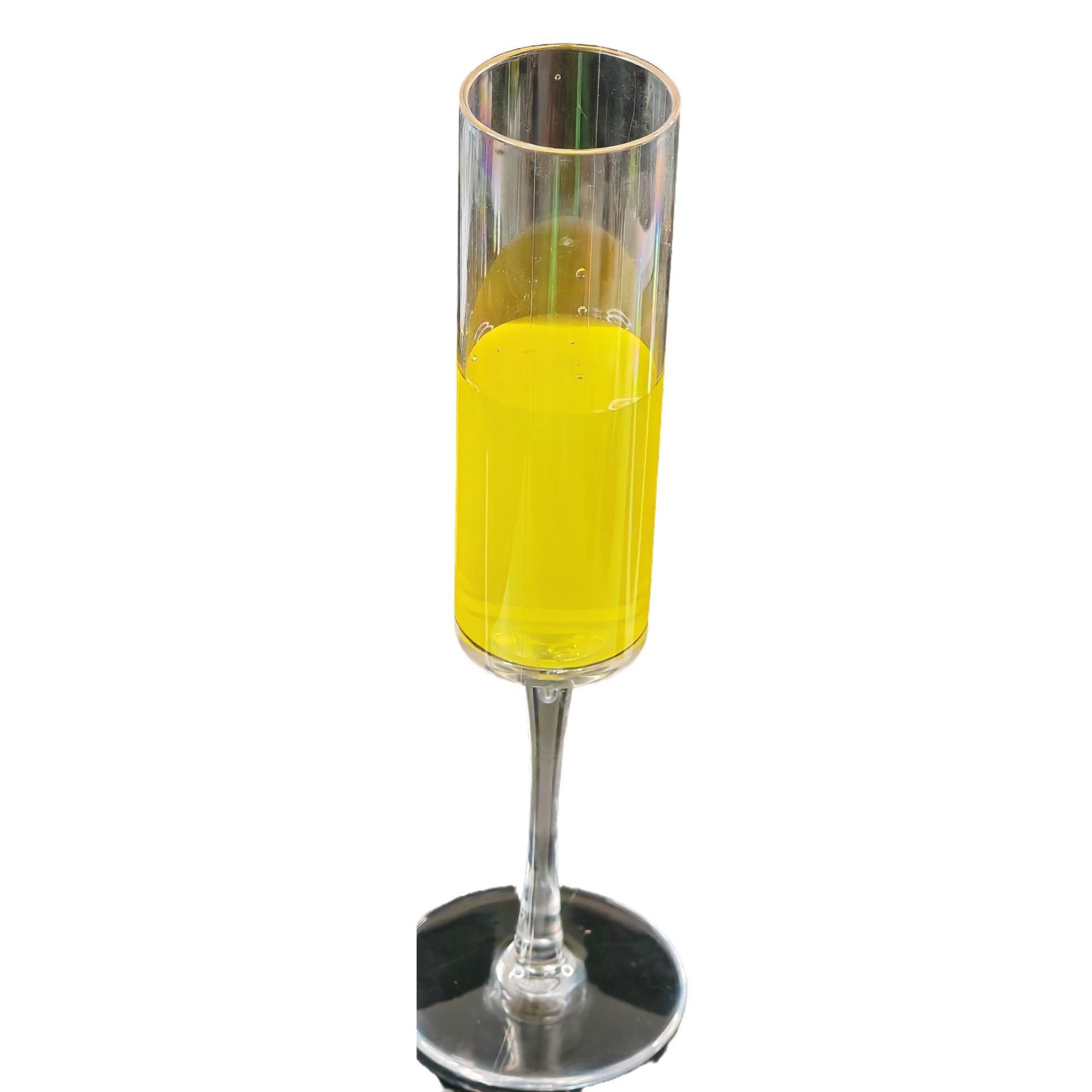 红酒杯/牛角梳子/玻璃酒瓶/高脚杯/玻璃杯白底实物图