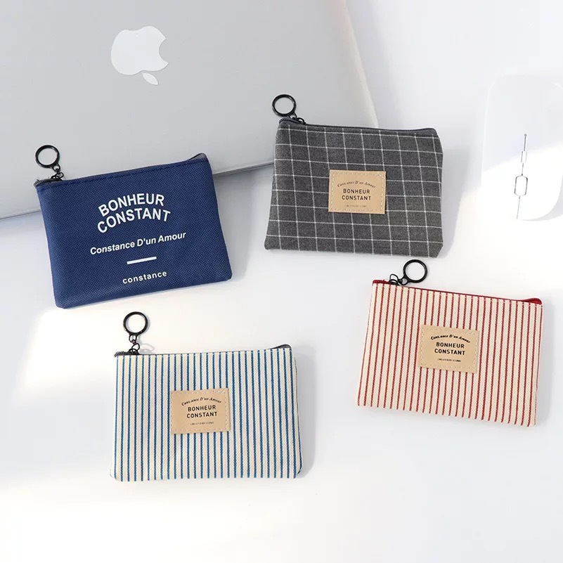 Fabric geometric coin purse, fresh and clean cotton and linen small wallet, coin case, simple and fashionable card case, key case, storage bag Application Scenario