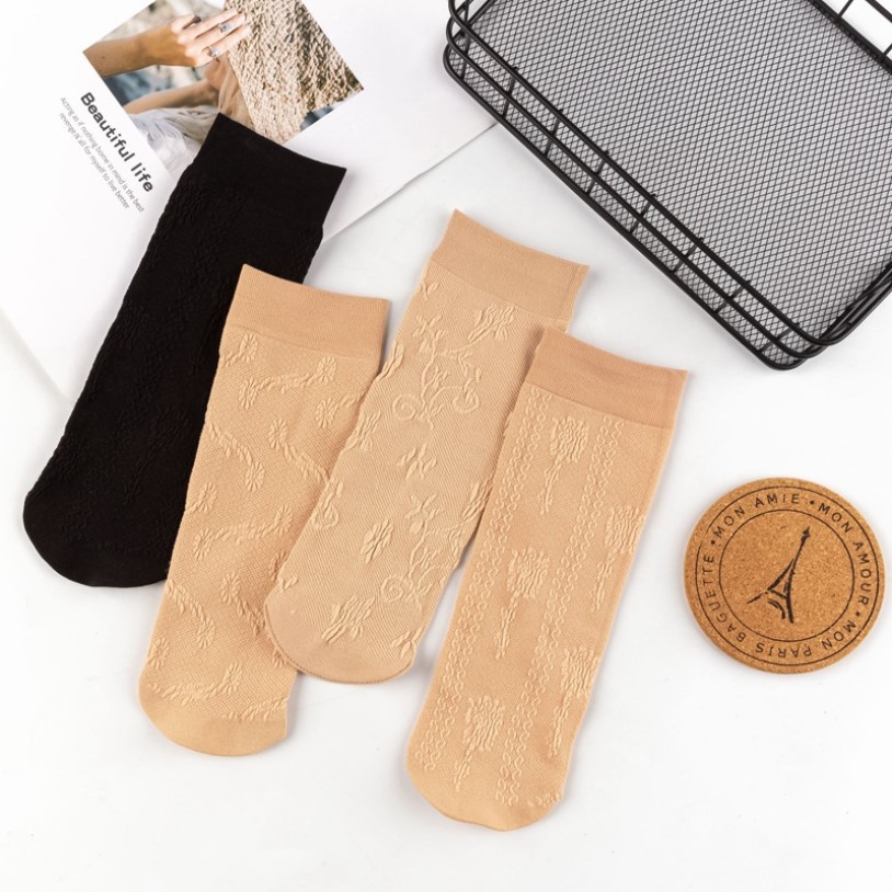 Wholesale of dark-patterned silk stockings for middle-aged and elderly people in spring and summer, medium-thick, non-snaggy, flesh-colored velvet sturdy silk stockings for children, and socks for grandmothers details Picture