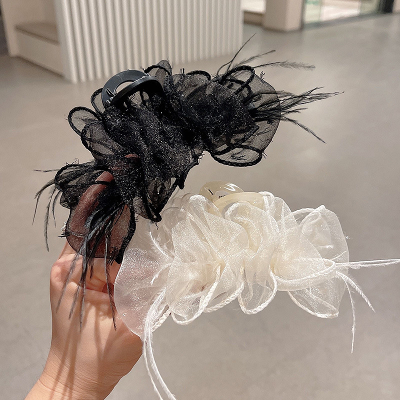 高级感缎面大号黑色蝴蝶结鲨鱼夹头饰方形钻后脑勺发夹抓夹女发卡