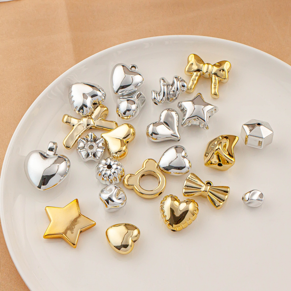 Simple and versatile, multi-sized heart-shaped bow DIY pendant accessories, CCB plastic shaped bead pendant accessories Application Scenario
