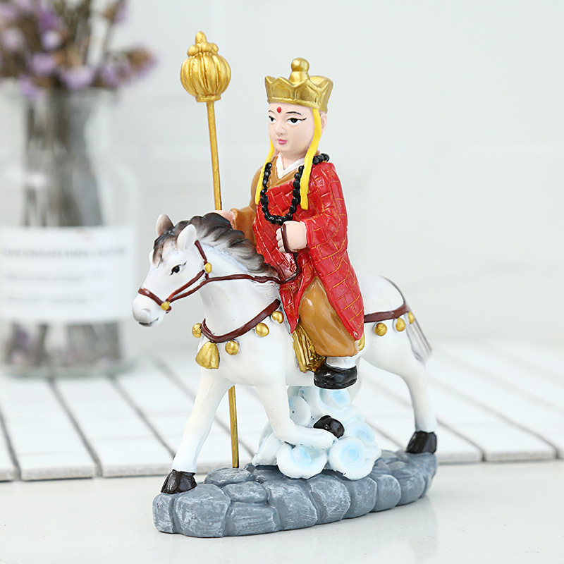 Monkey King's Journey To The West Resin Handicraft Decoration Cartoon Decorations Sun Wukong Hand Doll Home Decoration Application Scenario