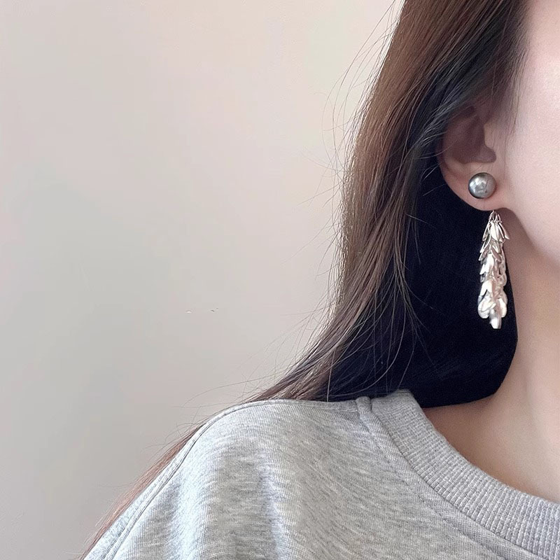 French leaf tassel grey pearl stud earrings for autumn and winter, new no-hole ear clips, high-end, fashionable and niche earrings for women details Picture