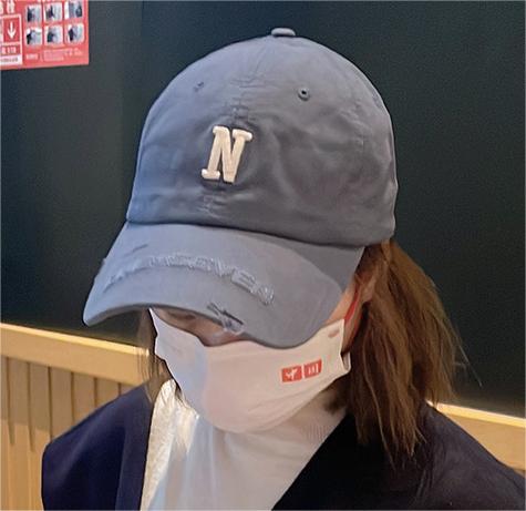 2023 Spring And Summer New Korean Version Of Simple Baseball Cap Dome Sun Block Hat Shopping Ladies Hat Wholesale details Picture