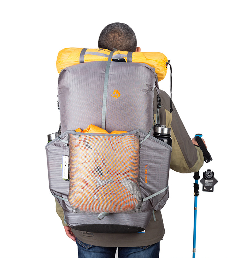 跨境新款户外背包 大容量防水登山包 旅行袋子徒步背包双肩包65L详情图5