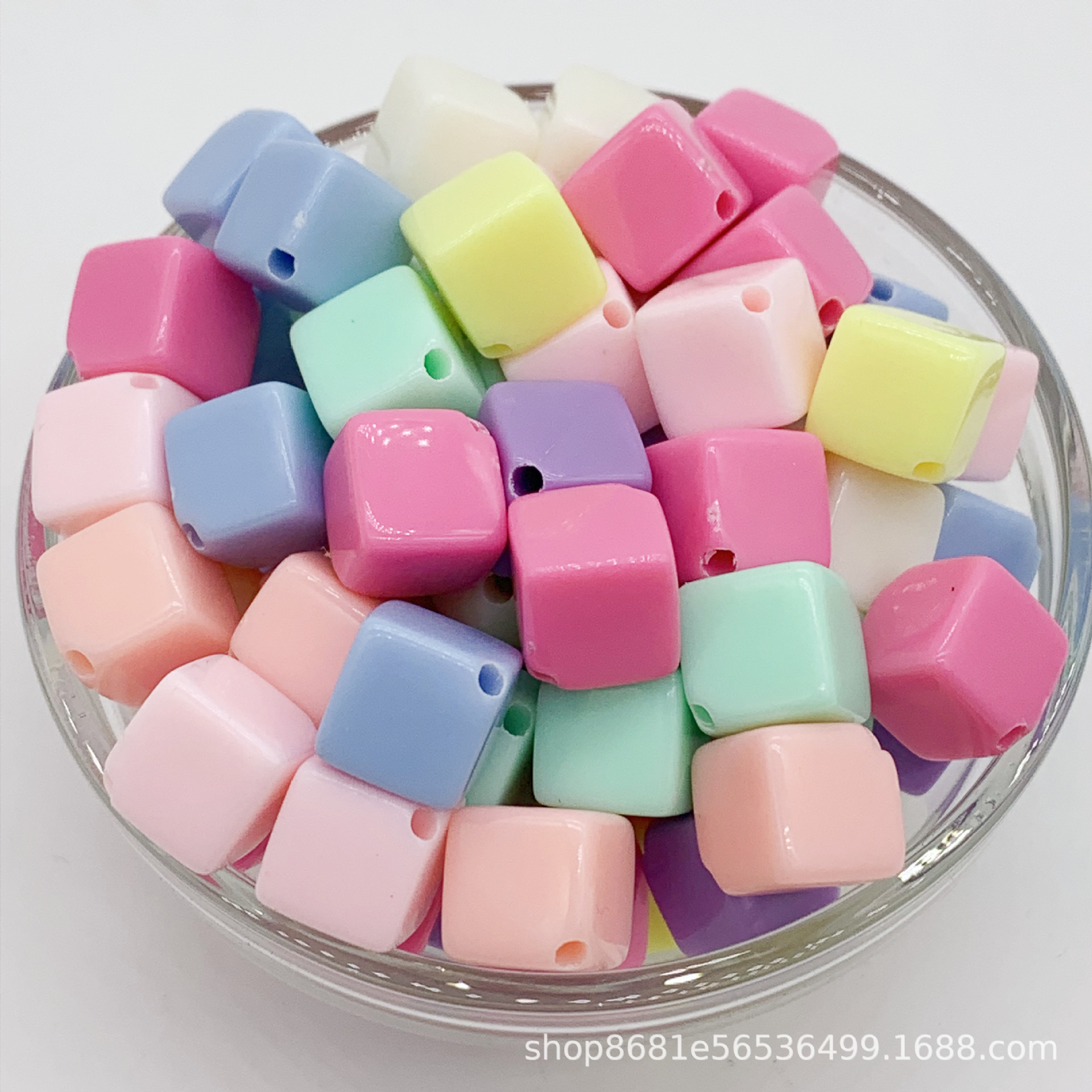 10mm acrílico jelly cubes bead agujero oblicuo cuadrado macarons candy color DIY cubo de azúcar splash bead Item Picture