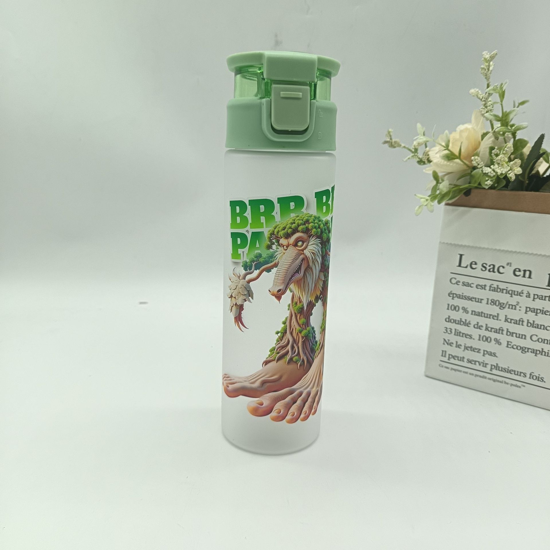 Overseas best-selling mountain and sea classic water cup, space cup, spray-painted portable sports water bottle, children and students' drinking cup details Picture
