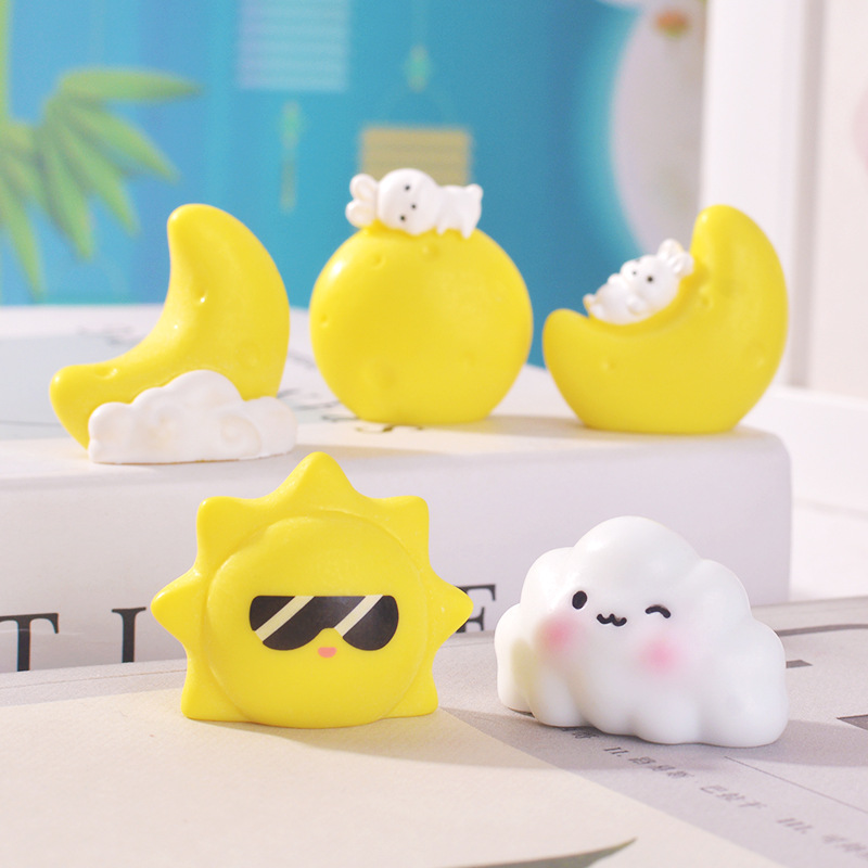 Cross-border creative cute cloud micro-landscape desktop decoration small ornaments, cartoon moon little rabbit DIY small accessories details Picture