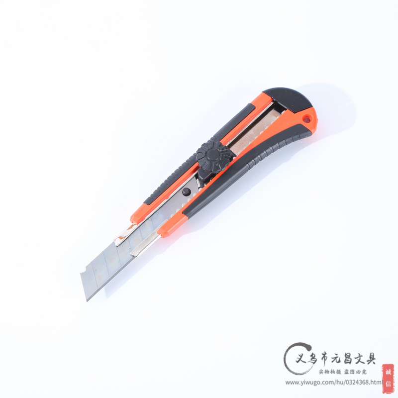 وكان الصانعون يستعملون المكاكين ذات الحجم الكبير من المكاكين ذات الحجم الكبير Specification image