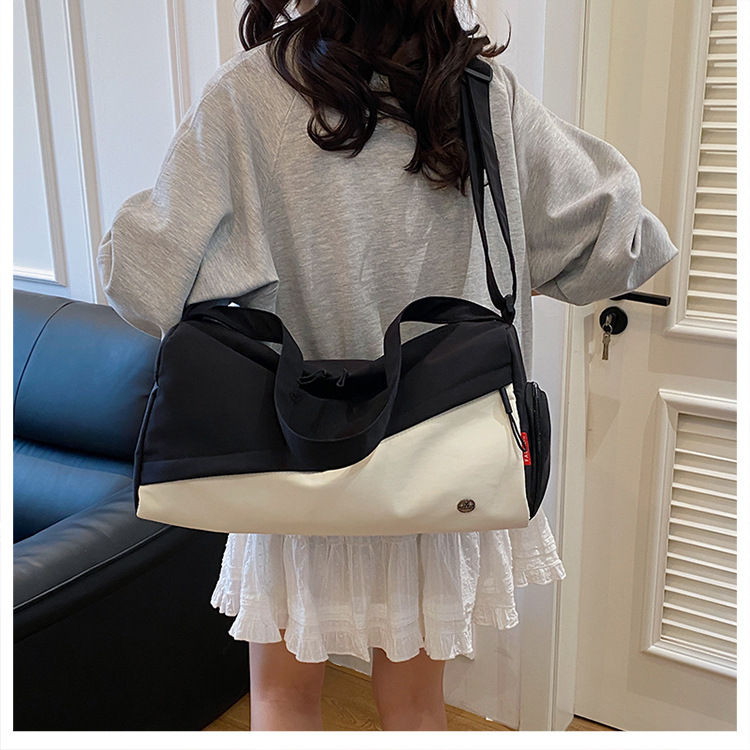 跨境韩版包包女2025新款防水尼龙包时尚新月包百搭轻便斜跨包详情37