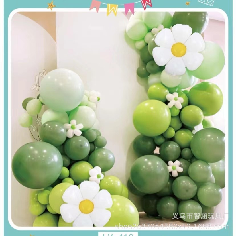 Green theme balloon set scene arrangement creative design birthday party balloon chain latex