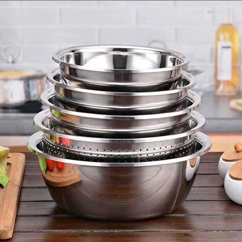 Thickened and deepened stainless steel basin, kitchen egg and flour seasoning basin, household vegetable washing and draining basin [Five-piece set]