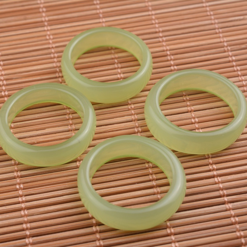 Unique and layered resin imitation jade running ring, circular hand-twisted pendant, tassel diy accessory material details Picture