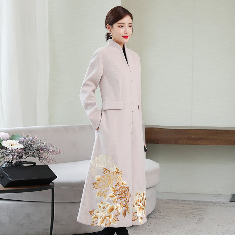 Chinese-style Tang suit coat, winter Chinese retro woolen overcoat, long, heavy industry embroidered ethnic style women's clothing Specification image
