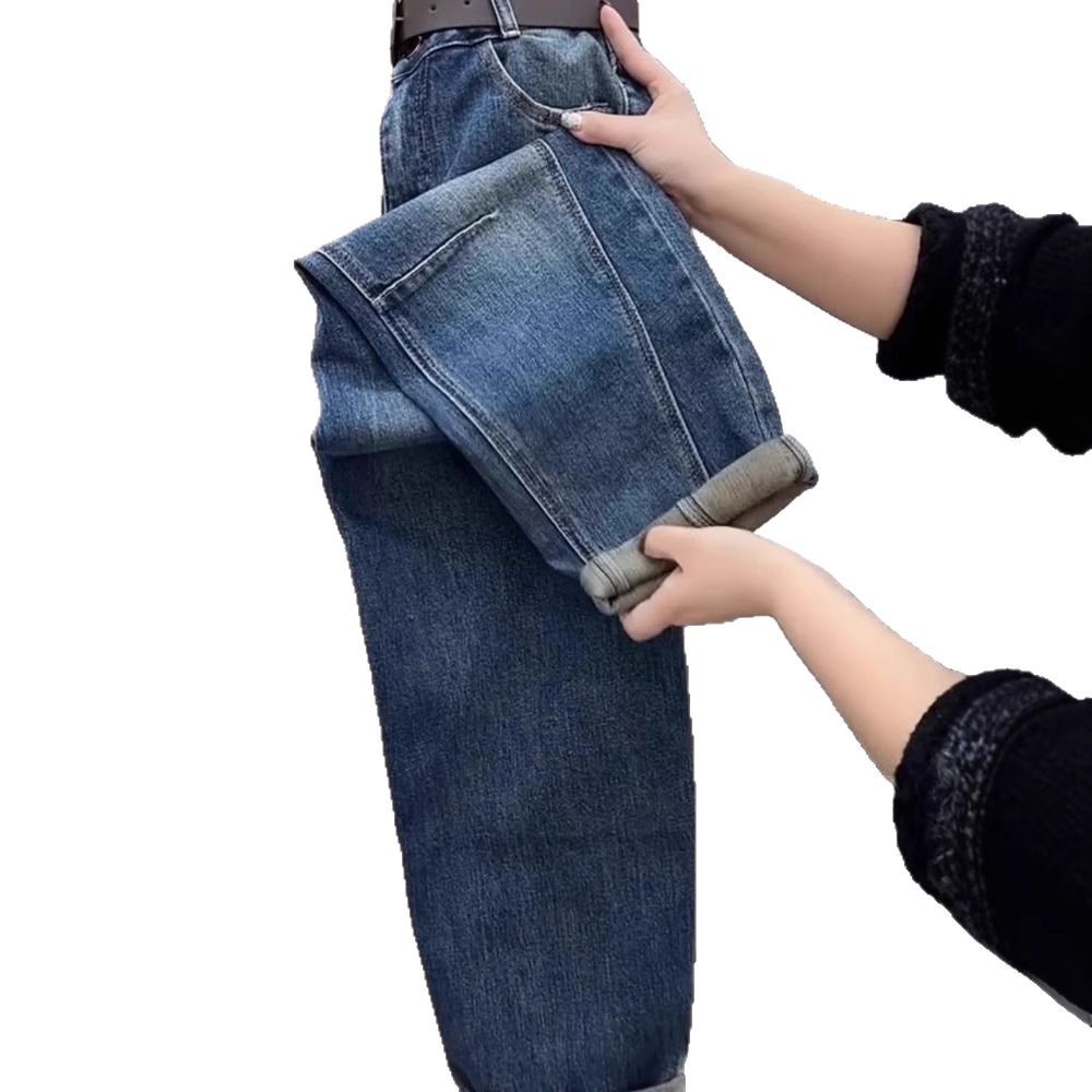 في ربيع وصيف عام 2025، الفتاة ذات البنطال الجينـز، لديها قدرة كبيرة على التحمل Item Picture
