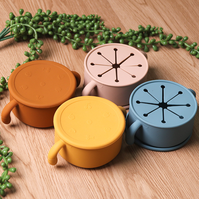 Children's silicone snack bowls, baby snack cups, and complementary food bowls. When going out, carry dust-proof bowls and feeding utensils to prevent leakage Specification image
