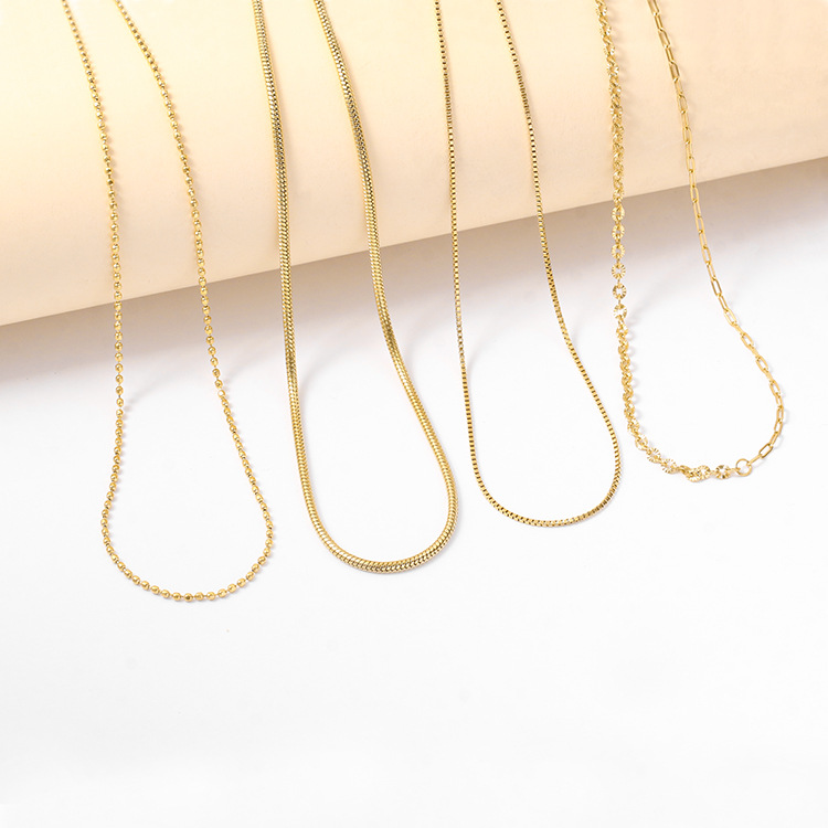 Niche design, personalized titanium steel necklace, collarbone chain, cold female style, golden DIY accessory, bare chain, hanging accessory