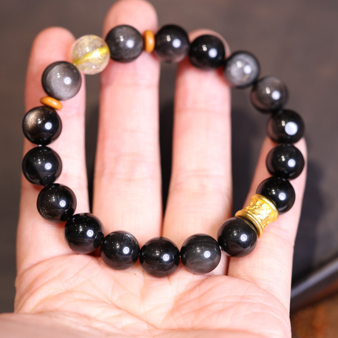 Natural 10MM silver obsidian bracelet, 12 Chinese zodiac crystal Road Pass bracelet, men's and women's couple accessories Application Scenario