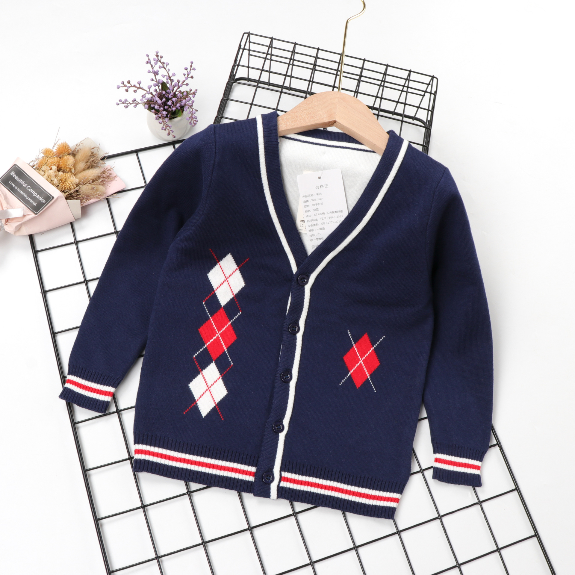 2022 Autumn and winter new children's knitted cardigan, boys' sweater coat, double-layer long-sleeved cotton top, one-piece consignment details Picture