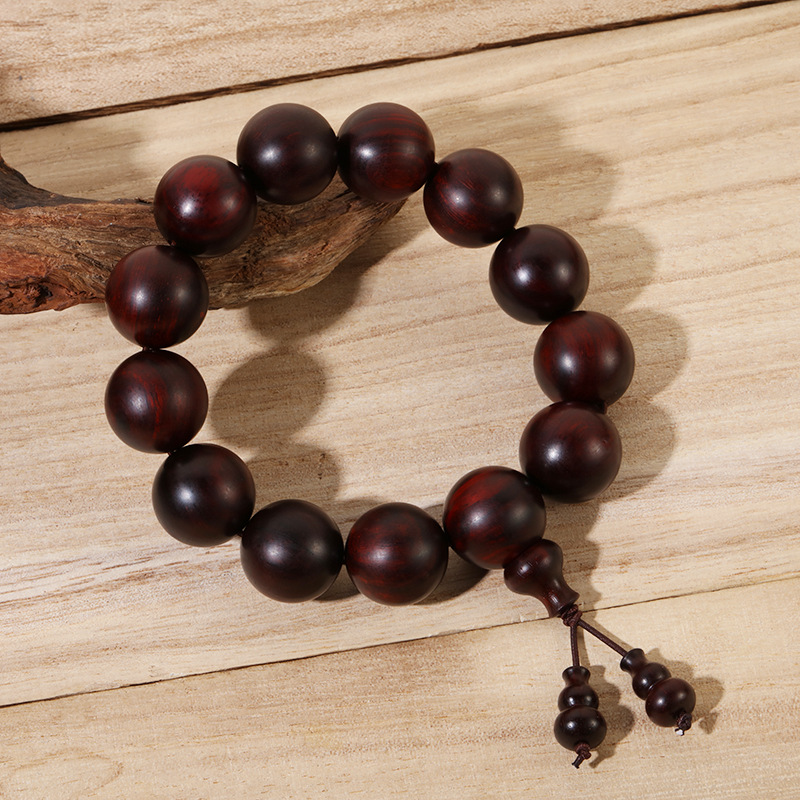 Indian Small Leaf Rosewood Single Ring Bracelet Men's And Women's Hand-Held Buddha Bead Disc Play Jewelry Old Type Lacquer Bead Play Bracelet Application Scenario