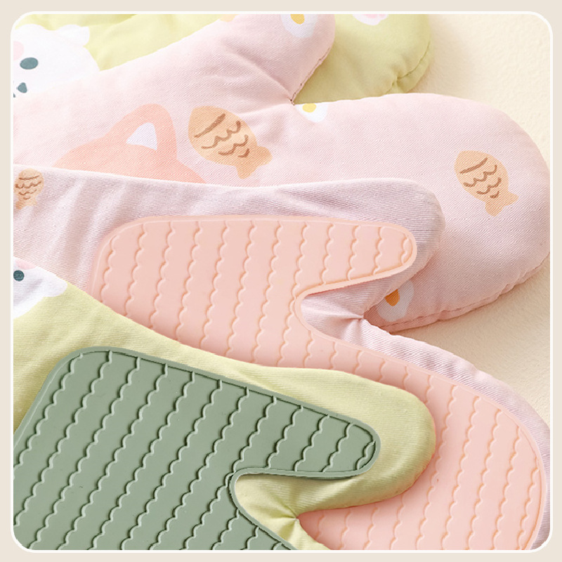 Microwave Heat Insulation Anti-Hot Silicone Gloves Thickened Kitchen Oven High Temperature Special Cartoon Gloves For Baking Household Specification drawing